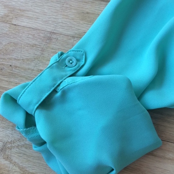 Collared Blouse - Picture 3 of 6